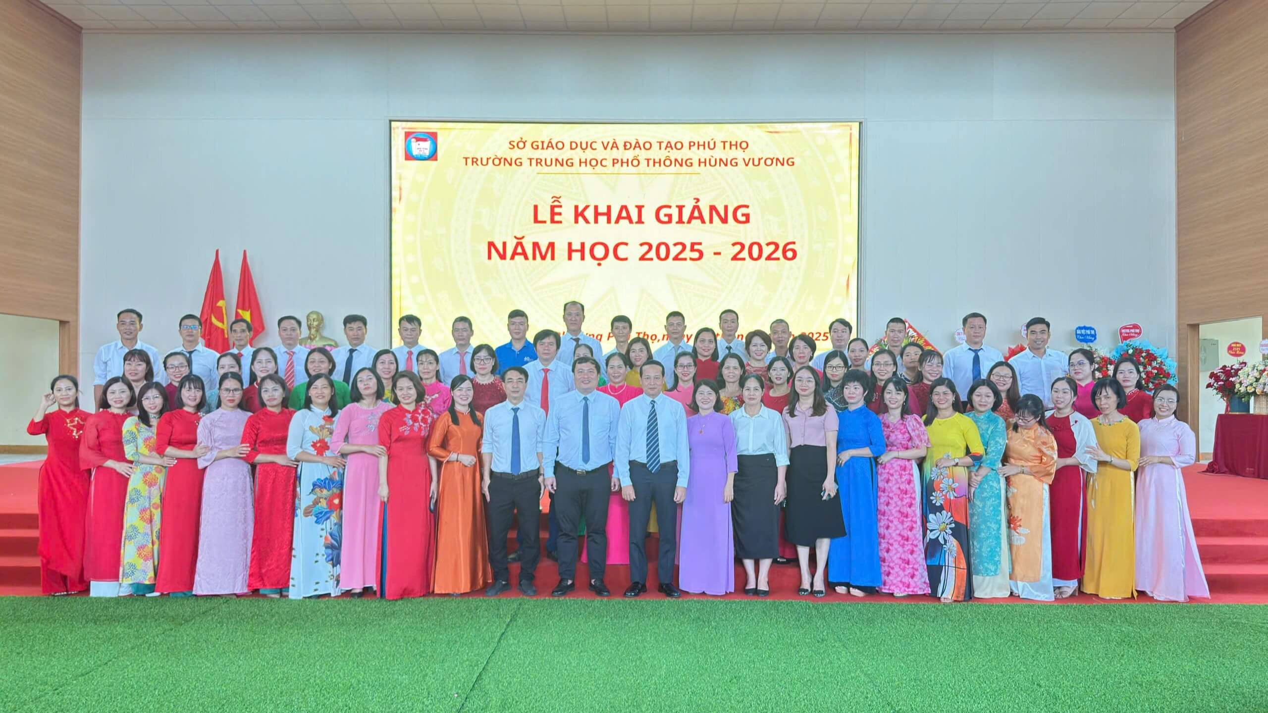 Lễ khai giảng năm học 2025 - 2026 Trường THPT Hùng Vương